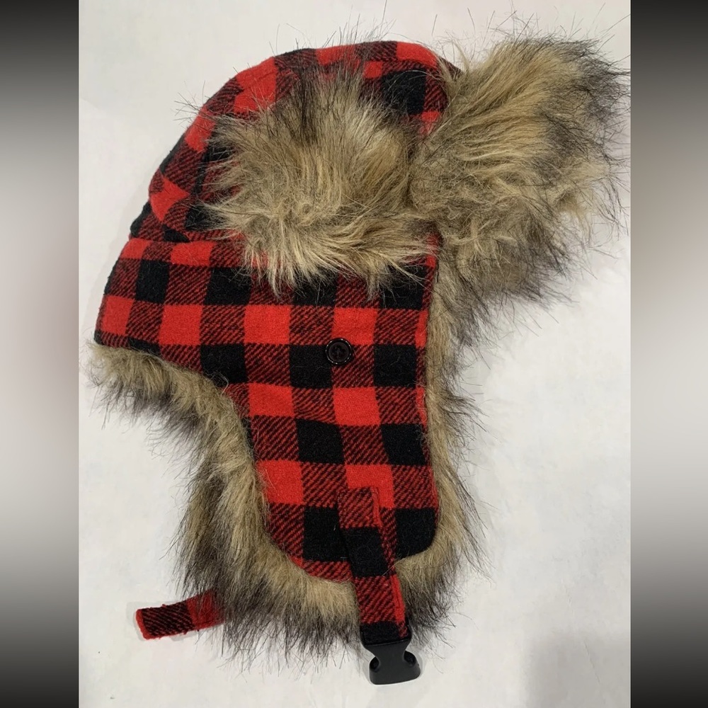 Klondike Faux Fur Trim Hat Red Flannel Youth Size L Trapper Ear Flaps